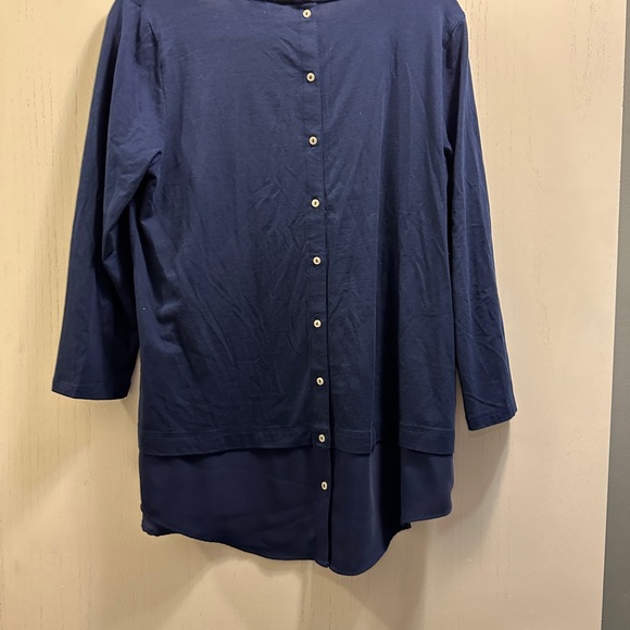 Lands End long sleeve dressy TShirt. Buttons on the back. SZ Med. Sheer bottom. - Picture 3 of 4